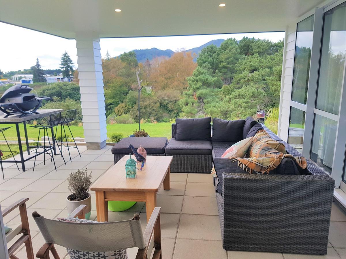 House In The Heights Villa Taupo Eksteriør billede